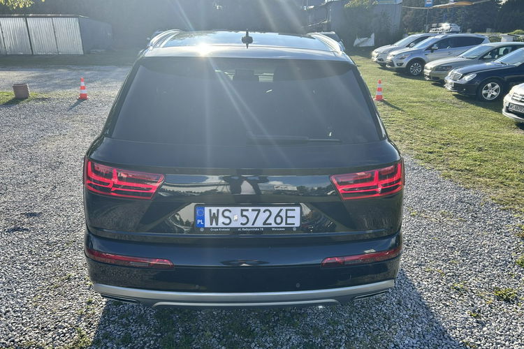 Audi Q7 Tylko 75 tyś km Quattro zdjęcie 6