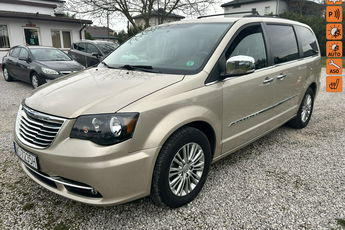 Chrysler Town & Country 7-osobowy