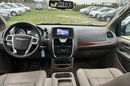 Chrysler Town & Country 7-osobowy zdjęcie 12