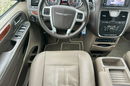 Chrysler Town & Country 7-osobowy zdjęcie 13