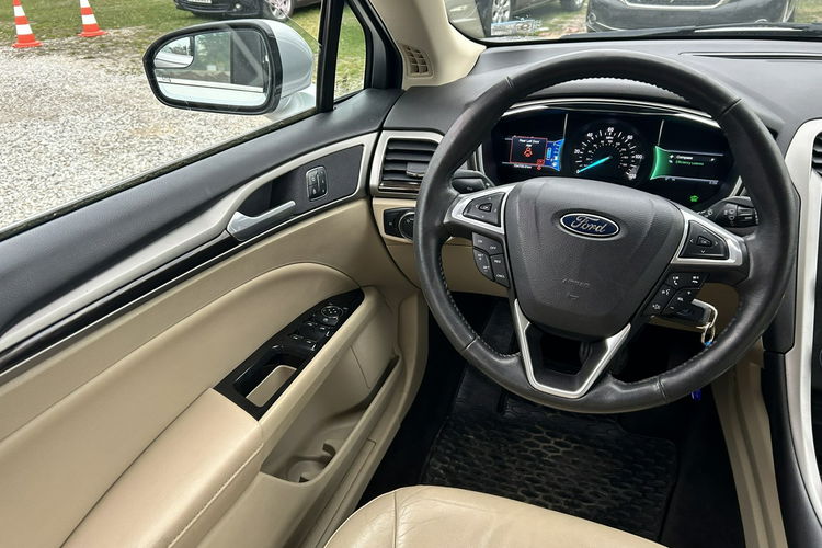 Ford Fusion HYBRYDA zdjęcie 14