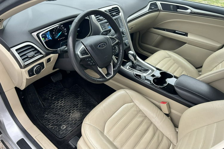 Ford Fusion HYBRYDA zdjęcie 9
