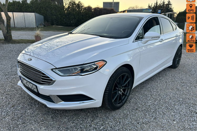 Ford Fusion zdjęcie 1