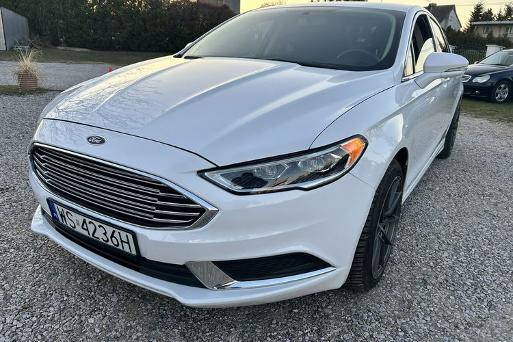 Ford Fusion zdjęcie 18