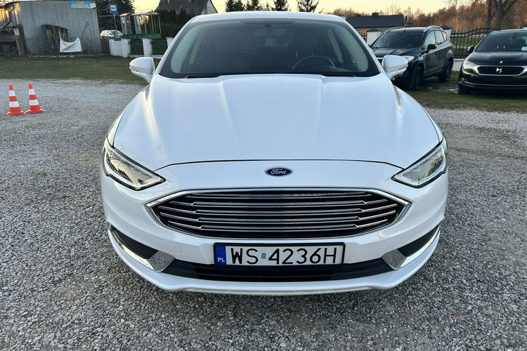 Ford Fusion zdjęcie 2