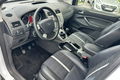 samochód osobowy Ford zdjęcie 9