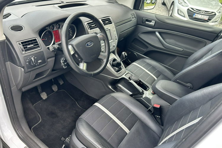 Ford Kuga TITANIUM 4x4 zdjęcie 9