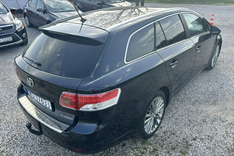 Toyota Avensis Super stan zdjęcie 19