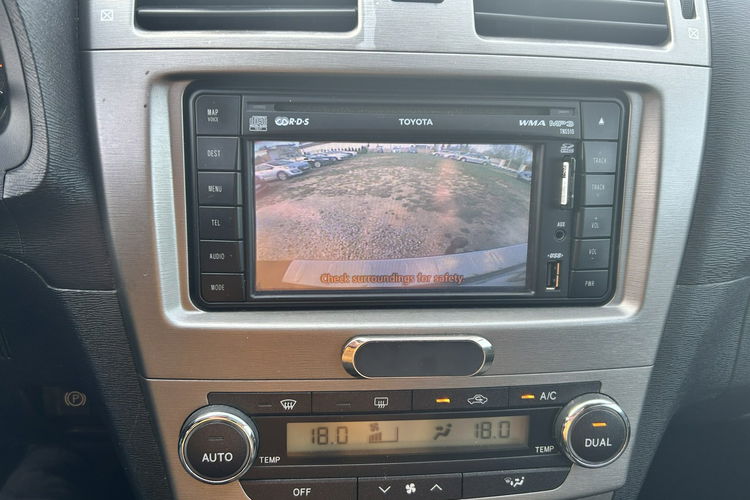 Toyota Avensis Super stan zdjęcie 22