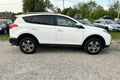 samochód osobowy Toyota zdjęcie 4