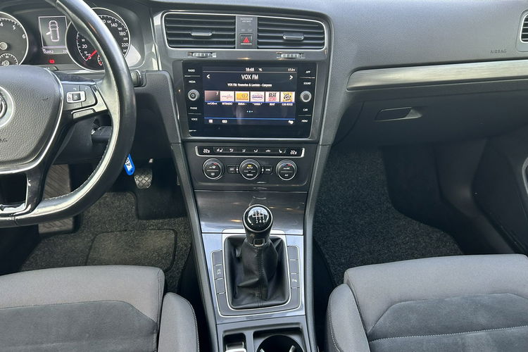 Volkswagen Golf Full opcja Tylko 132 tyś km zdjęcie 13