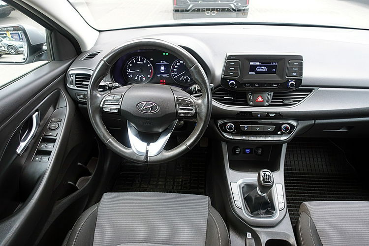 Hyundai i30 1, 5 16V LED+TEMPOMAT GWARANCJA 1WŁ Kraj Bezwypadkowy F23% 4x2 zdjęcie 12