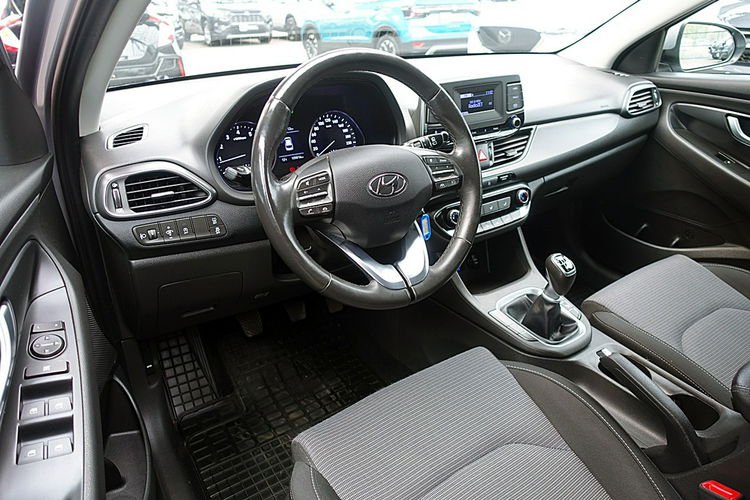Hyundai i30 1, 5 16V LED+TEMPOMAT GWARANCJA 1WŁ Kraj Bezwypadkowy F23% 4x2 zdjęcie 14