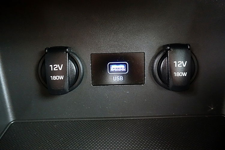 Hyundai i30 1, 5 16V LED+TEMPOMAT GWARANCJA 1WŁ Kraj Bezwypadkowy F23% 4x2 zdjęcie 18
