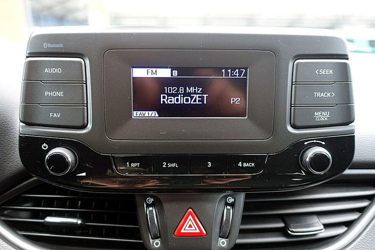 Hyundai i30 1, 5 16V LED+TEMPOMAT GWARANCJA 1WŁ Kraj Bezwypadkowy F23% 4x2 zdjęcie 38