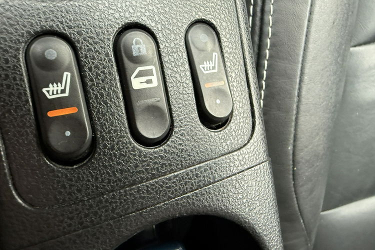 Nissan Qashqai FULL OPCJA Zadbany Bezwypadkowy Niski oryginalny przebieg zdjęcie 14