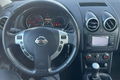 samochód osobowy Nissan zdjęcie 3
