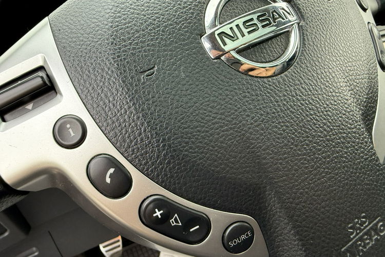 Nissan Qashqai FULL OPCJA Zadbany Bezwypadkowy Niski oryginalny przebieg zdjęcie 9