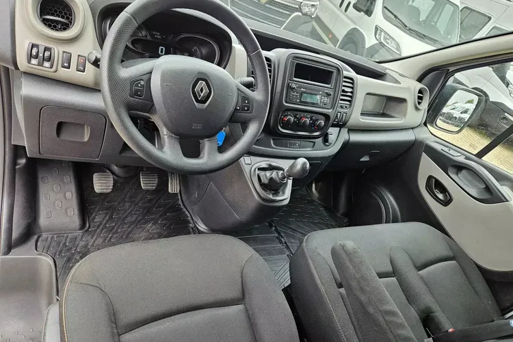Renault Trafic Long 59900zł NETTO Brygadówka 6 osób 1.6dCi/120KM zdjęcie 18