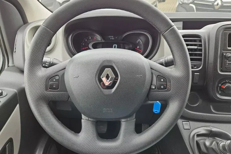 Renault Trafic Long 59900zł NETTO Brygadówka 6 osób 1.6dCi/120KM zdjęcie 19