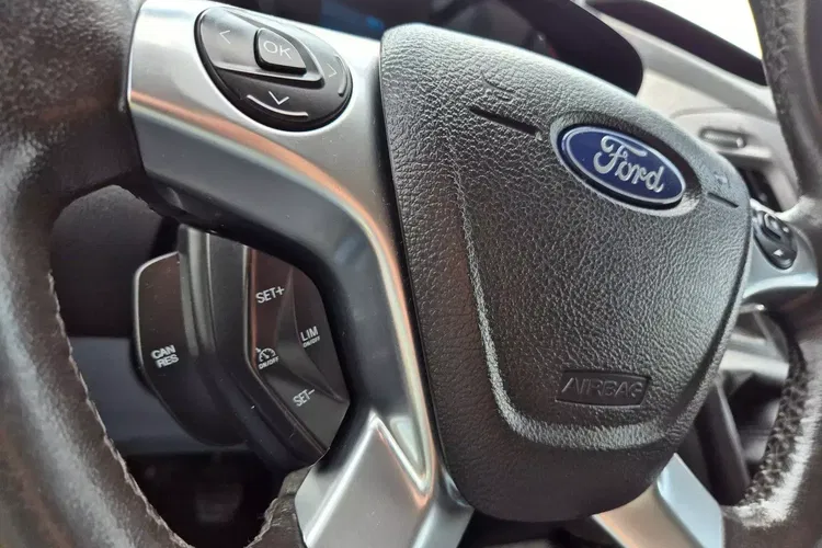 Ford transit-custom L2H2 54999zł NETTO 2.0TdCi/131KM zdjęcie 19