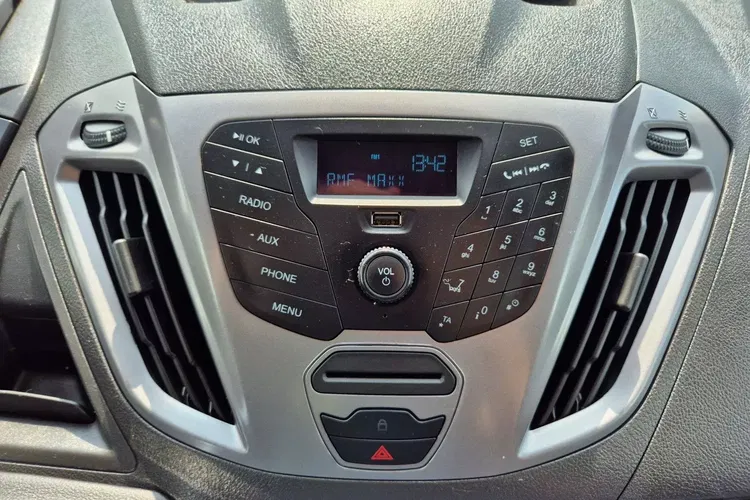 Ford transit-custom L2H2 54999zł NETTO 2.0TdCi/131KM zdjęcie 25