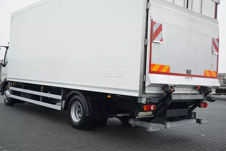 DAF LF / 260 / EURO 6 / CHŁODNIA + WINDA / 17 PALET / ŁAD. 7840 KG zdjęcie 30