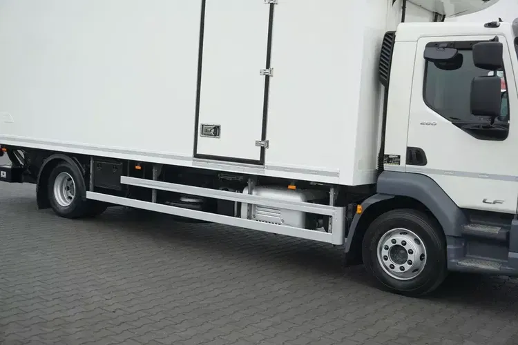 DAF LF / 260 / EURO 6 / CHŁODNIA + WINDA / 17 PALET / ŁAD. 7840 KG zdjęcie 35