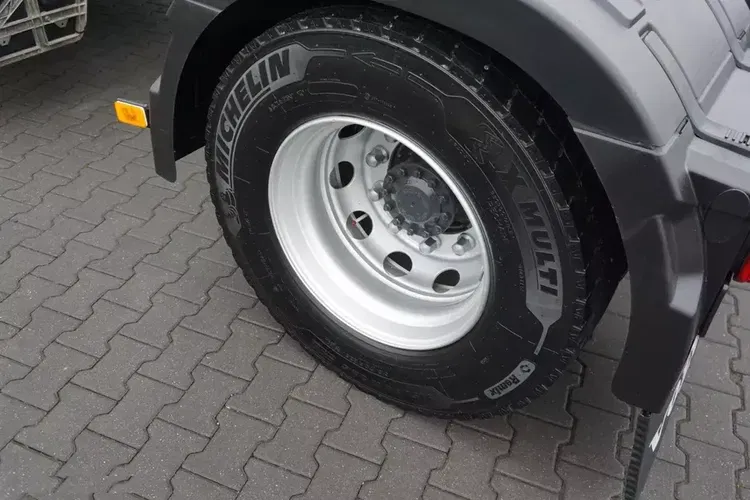 Volvo FMX / 500 / EURO 6 / ACC / GLBETROTTER / MAŁY PRZEBIEG zdjęcie 15