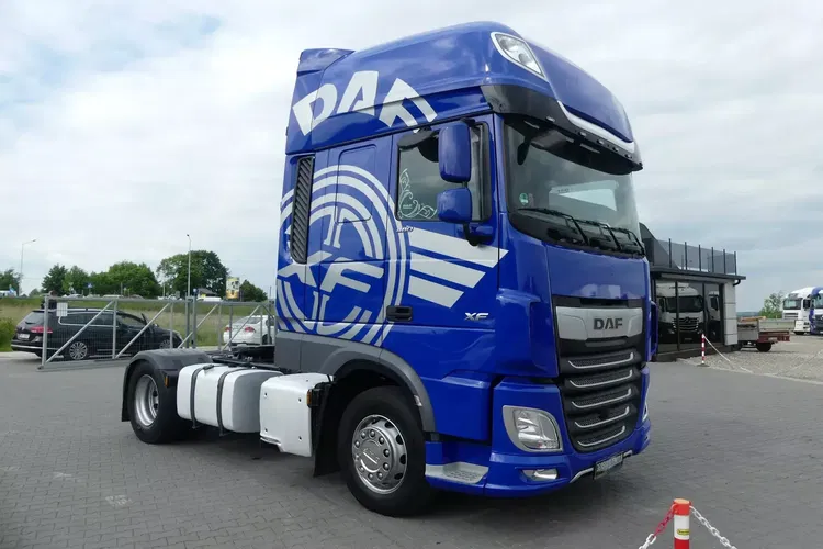 DAF XF 106.480 / SUPER SPACE CAB / EURO 6 / STANDARD / zdjęcie 11