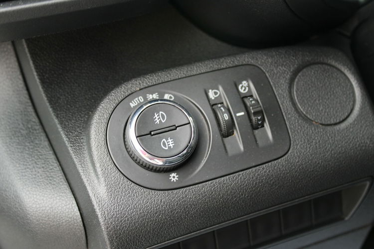 Opel Combo Life LIFE Long 1.5Cdti ENJOY F-vat G.Kierownica zdjęcie 15