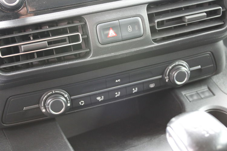 Opel Combo Life LIFE Long 1.5Cdti ENJOY F-vat G.Kierownica zdjęcie 19