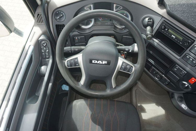 DAF XF 480 FT zdjęcie 6