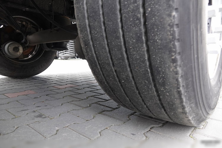 Krone / FIRANKA / STANDARD / OŚ PODNOSZONA / PODNOSZONY DACH 4 POZIOMY JAZDY / OPONY: 385/55 R22, 5 /  zdjęcie 23