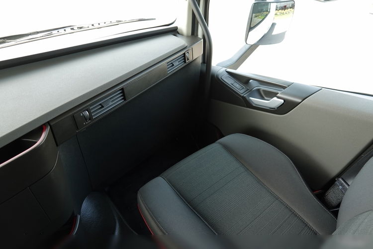 Volvo FH 500 / I-SAVE / 2020 ROK / PO KONTRAKCIE SERWISOWYM / SPROWADZONY zdjęcie 32
