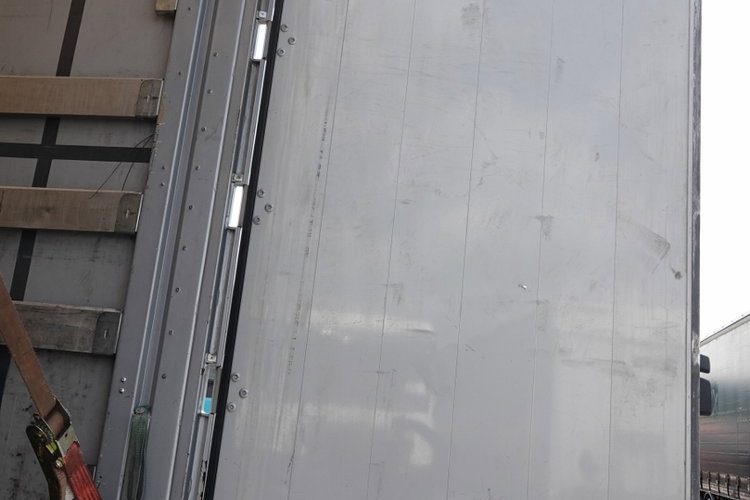 KAESSBOHRER / FIRANKA / MEGA / LOW DECK / DACH PODNOSZONY / 2020 R  zdjęcie 14