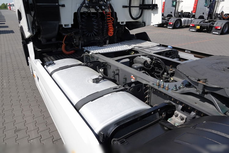 Renault T 460 / KLIMA POSTOJOWA / PO KONTRAKCIE SERWISOWYM zdjęcie 14