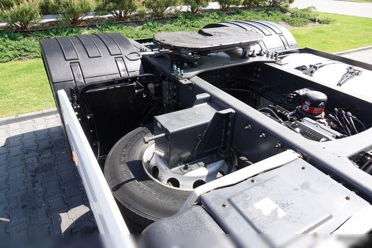 Renault T 460 / KLIMA POSTOJOWA / PO KONTRAKCIE SERWISOWYM zdjęcie 18