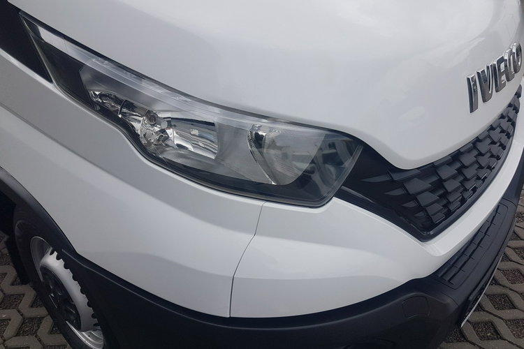 Iveco Daily KONTENER NISKOPODŁOGOWY 4.43x2.23x2.42 SKLEP BAR FOODTRUCK KAMPER AC zdjęcie 37