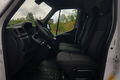 samochód dostawczy Renault zdjęcie 23