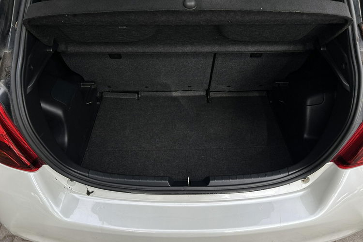 Toyota Yaris 1.33 VVTi 99KM SELECTION, salon Polska, gwarancja zdjęcie 12
