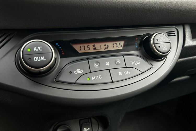 Toyota Yaris 1.33 VVTi 99KM SELECTION, salon Polska, gwarancja zdjęcie 20