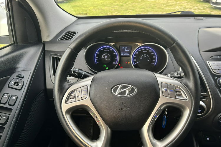 Hyundai ix35 Super stan tylko 167 tyś km zdjęcie 12