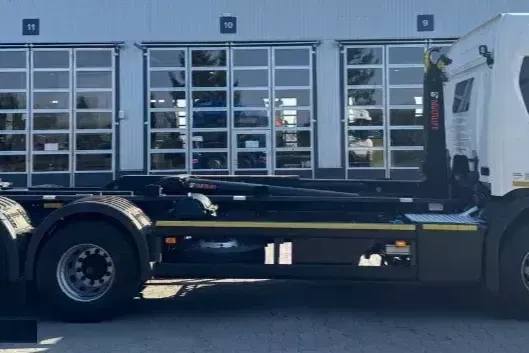 Scania P410 B6X2 4NA Hakowiec HIAB Multilift 21t / 150 tys.km zdjęcie 6