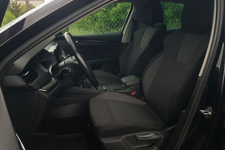 Skoda Octavia 1, 5 TSI AMBITION HATCHBACK 5 DRZWI KLIMATRONIK TEMPOMAT KRAJOWY zdjęcie 6