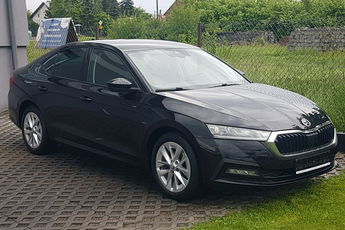 Skoda Octavia 1, 5 TSI AMBITION HATCHBACK 5 DRZWI KLIMATRONIK TEMPOMAT KRAJOWY