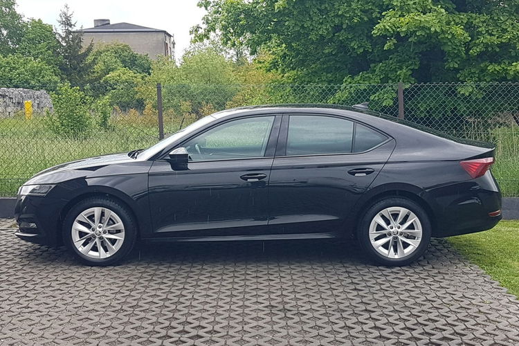 Skoda Octavia 1, 5 TSI AMBITION HATCHBACK 5 DRZWI KLIMATRONIK TEMPOMAT KRAJOWY zdjęcie 11