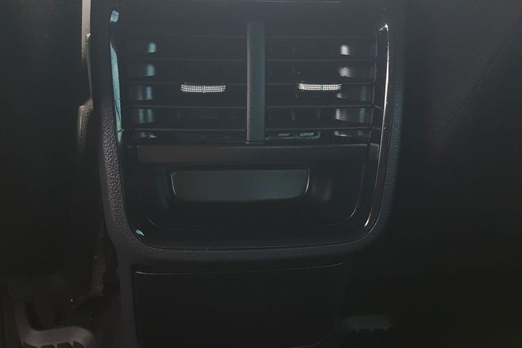 Skoda Octavia 1, 5 TSI AMBITION HATCHBACK 5 DRZWI KLIMATRONIK TEMPOMAT KRAJOWY zdjęcie 36