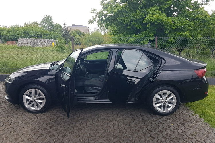 Skoda Octavia 1, 5 TSI AMBITION HATCHBACK 5 DRZWI KLIMATRONIK TEMPOMAT KRAJOWY zdjęcie 37