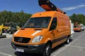 samochód ciężarowy Mercedes zdjęcie 13